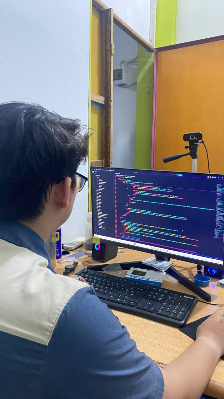 IT Support IRGT School